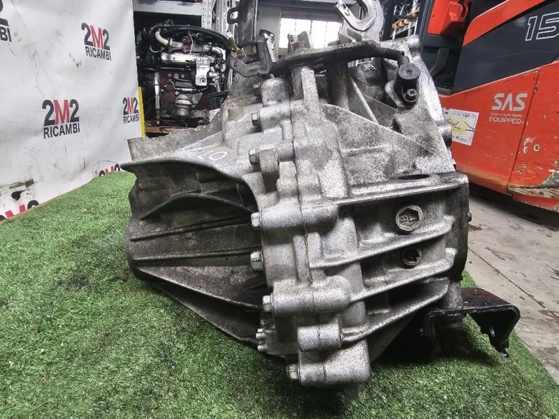 Cambio M6CF4 6 MARCE 2WD Hyundai I40 CW 2015