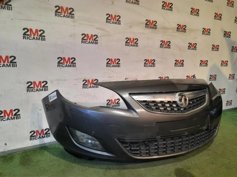 Paraurti ANT 13264403 Opel Astra J 2010
