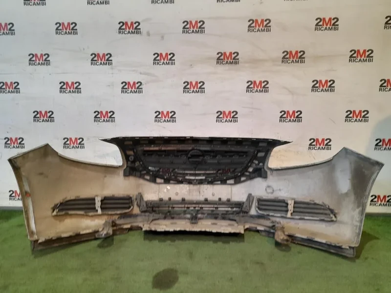 Paraurti ANT 13288286 Opel Insignia A 2009