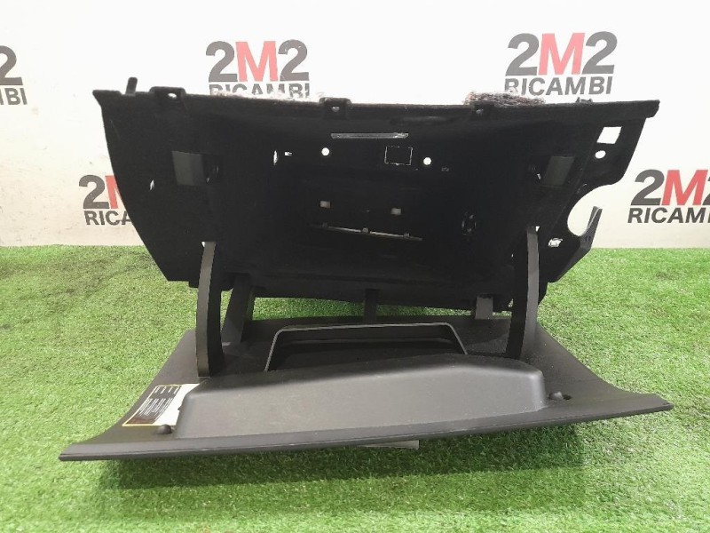 BOX Portaoggetti 156092200 Alfa Romeo Giulietta 2010