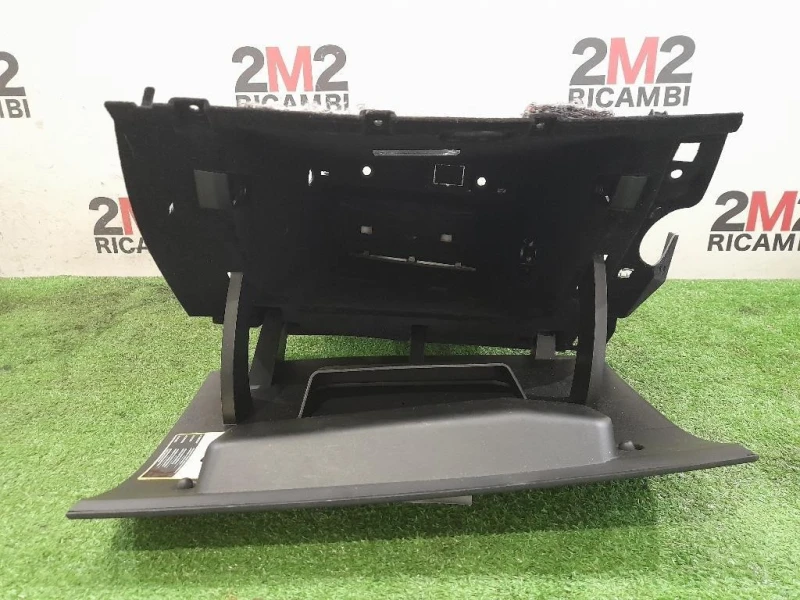 BOX Portaoggetti 156092200 Alfa Romeo Giulietta 2010