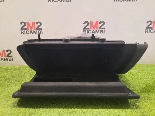 BOX Portaoggetti 8K1857035B6PS Audi A4 8K5 Avant 2012