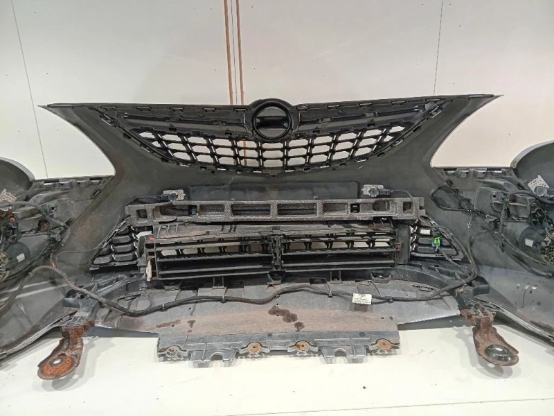 Paraurti ANT 13300485 Opel Zafira C 2012