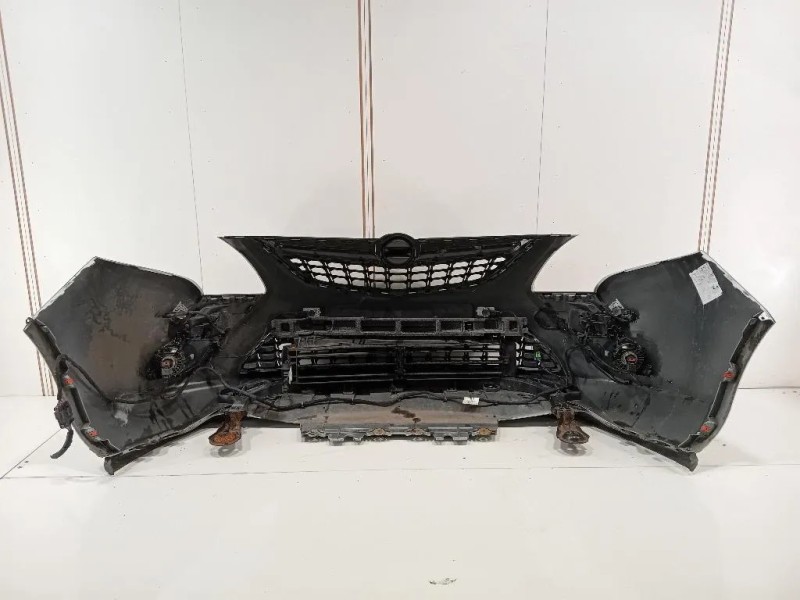 Paraurti ANT 13300485 Opel Zafira C 2012