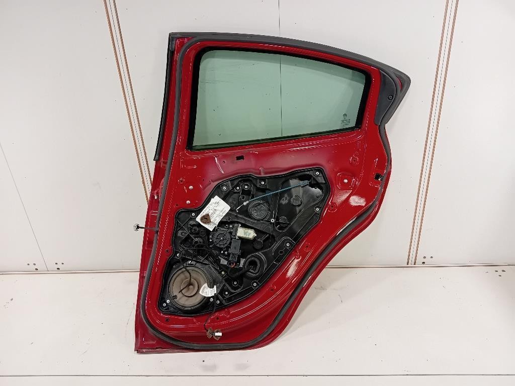 Paraurti ANT 13300485 Opel Zafira C 2012
