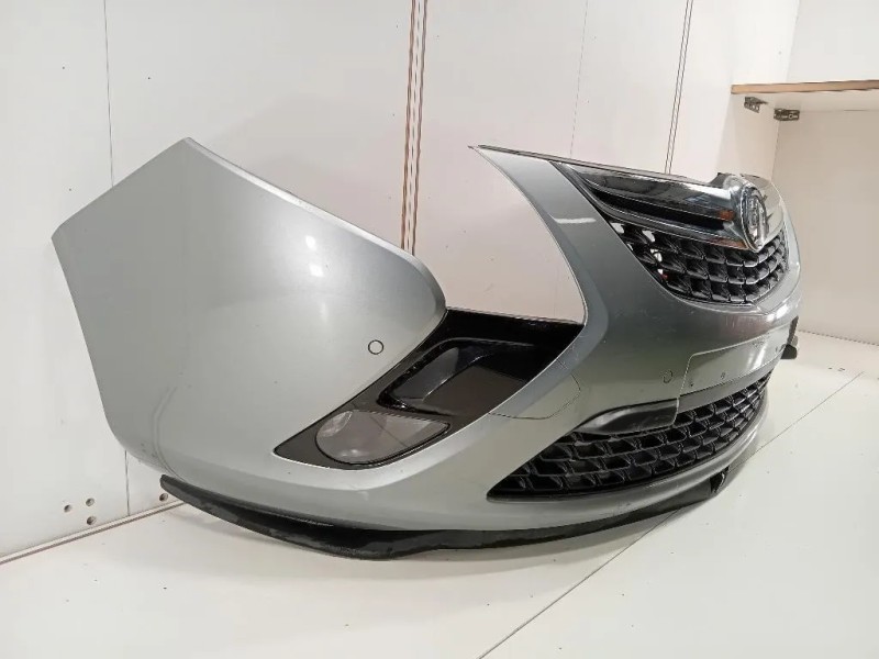 Paraurti ANT 13300485 Opel Zafira C 2012