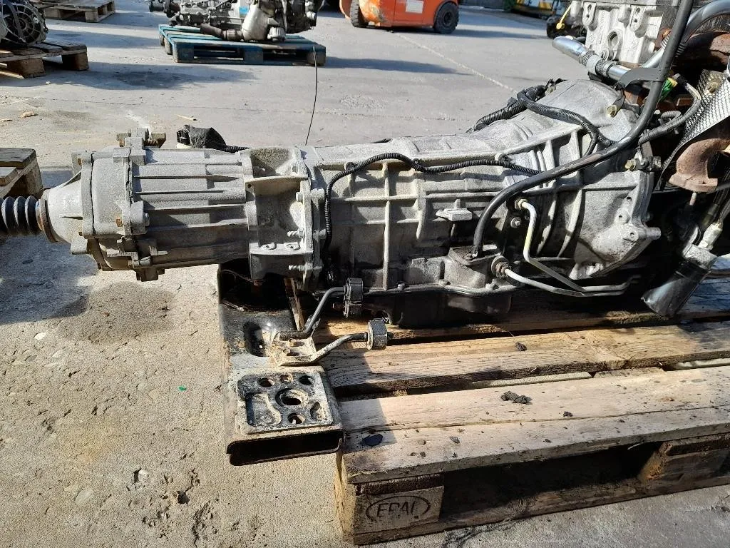 Cambio ENR P52853123AC Jeep Cherokee III 2002