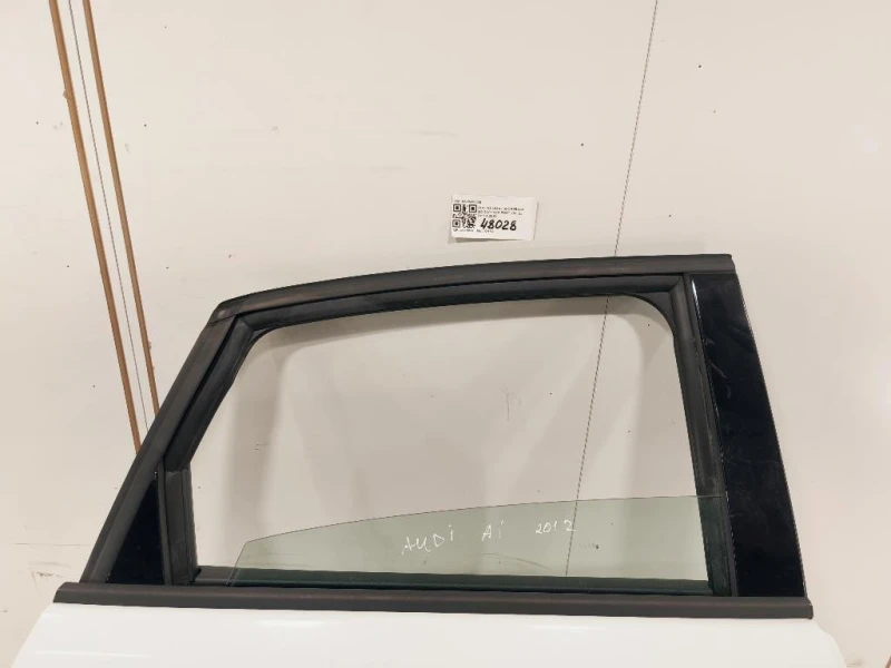 Porta POST DX 8X4833052B Audi A1 8XA Sportback 2012