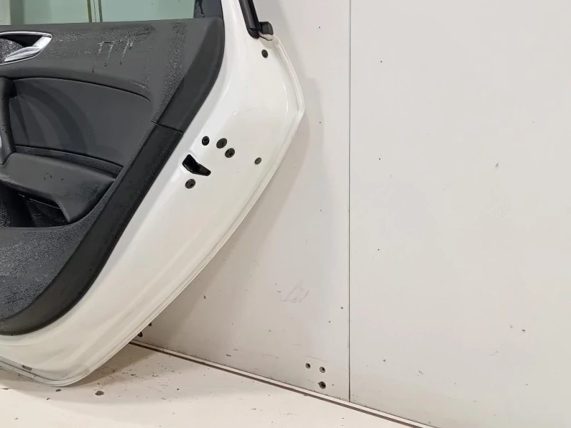 Porta POST DX 8X4833052B Audi A1 8XA Sportback 2012