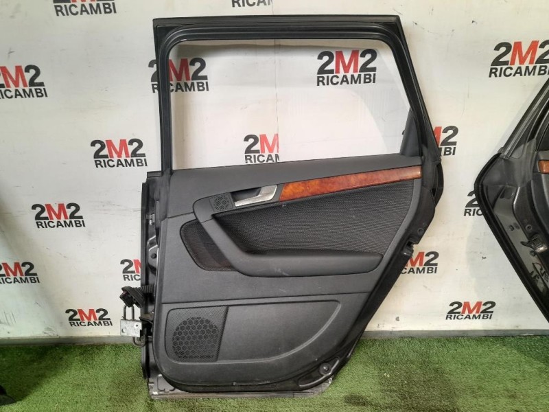 Porta POST DX 8P4833052 Audi A3 8PA Sportback 2004
