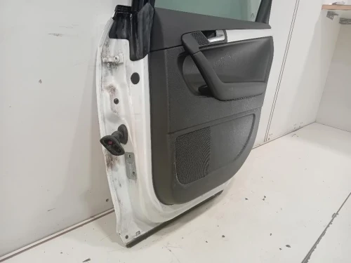 Porta POST DX 8P4833052A Audi A3 8PA Sportback 2010