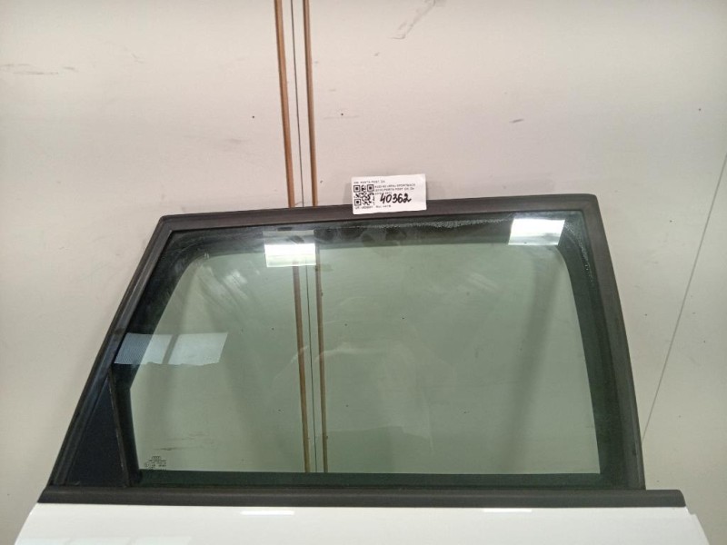 Porta POST DX 8P4833052A Audi A3 8PA Sportback 2010