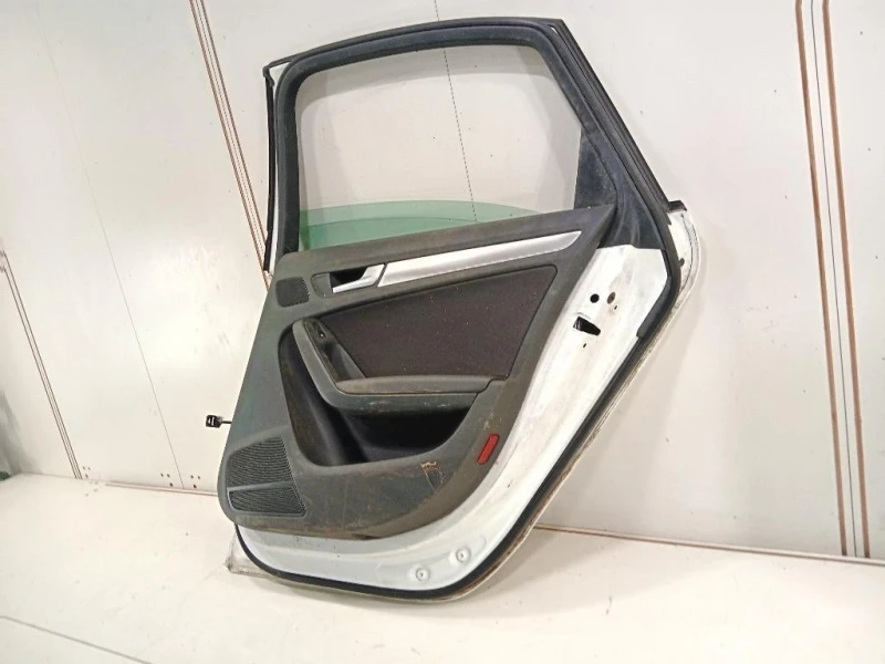 Porta POST DX 8K5833052C Audi A4 8K2 2008