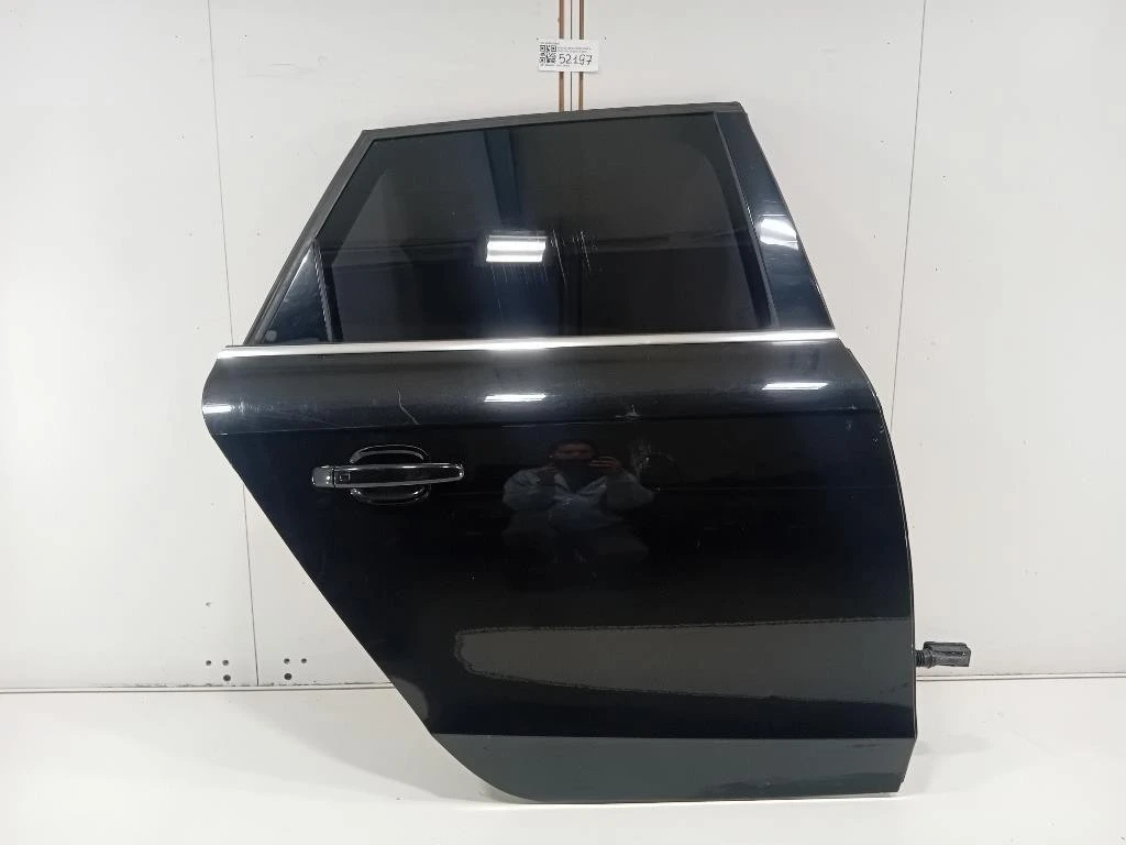 Porta POST DX 8K5833052C Audi A4 8K2 2008