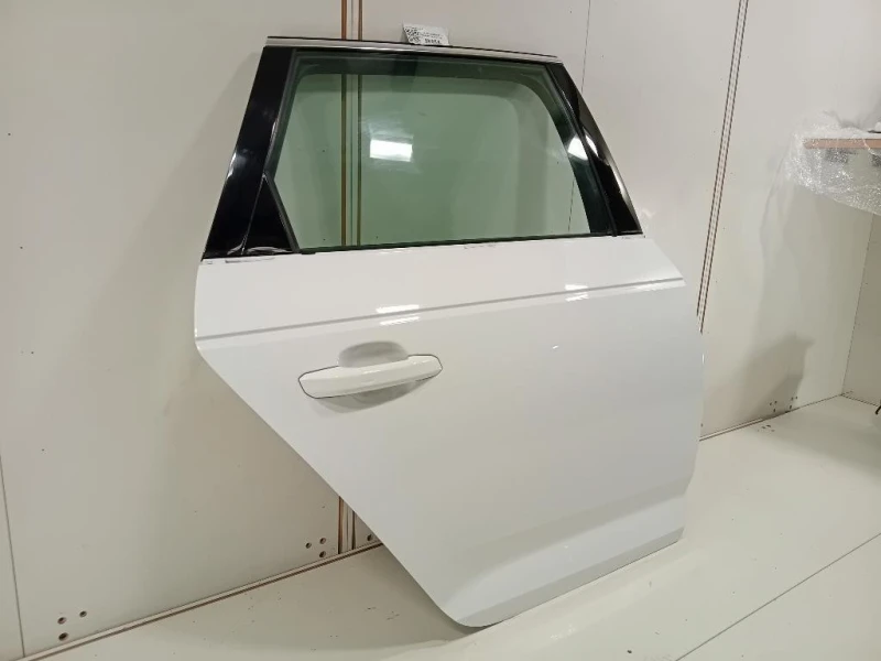 Porta POST DX 8W9833052B Audi A4 8W5 Avant 2015