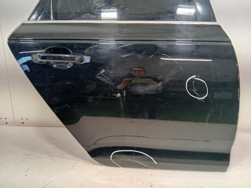 Porta POST DX 8W9833052B Audi A4 8W5 Avant 2015