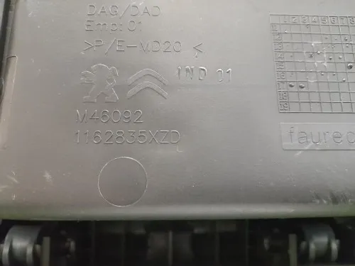 BOX Portaoggetti 1162820XZD Citroen C4 Grand Picasso II 2016