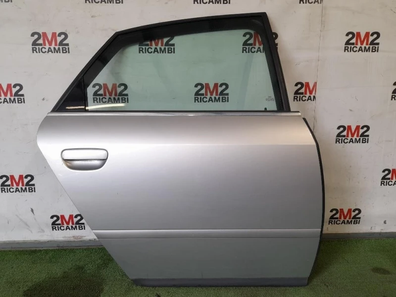 Porta POST DX 4B0833052 Audi A6 4B 1997