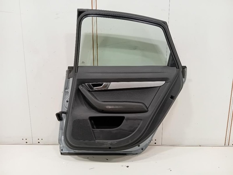 Porta POST DX 4G5833052 Audi A6 4F2 2008