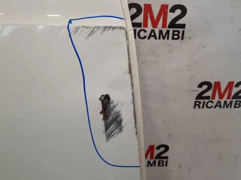 Porta POST DX 8U0833052 DIFETTI IN FOTO Audi Q3 8UB 2012