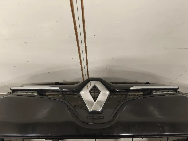 Paraurti ANT PARAURTI ANT Renault CLIO IV 2013