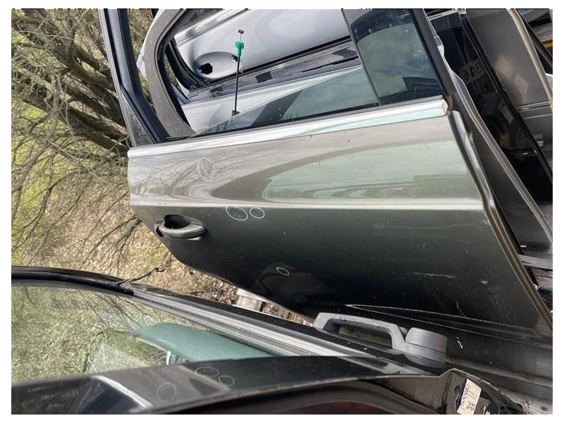 Porta POST DX 8U0833052 Audi Q3 8UB 2012