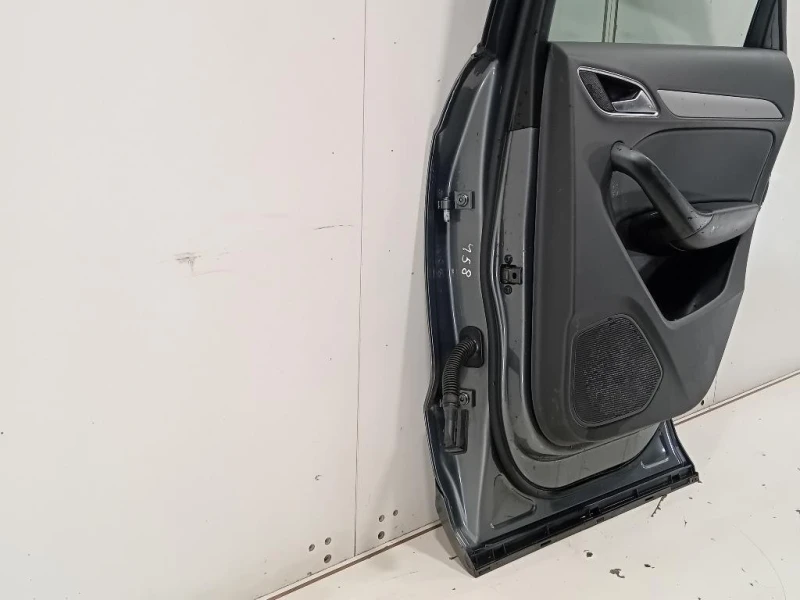 Porta POST DX 8U0833052 Audi Q3 8UB 2012