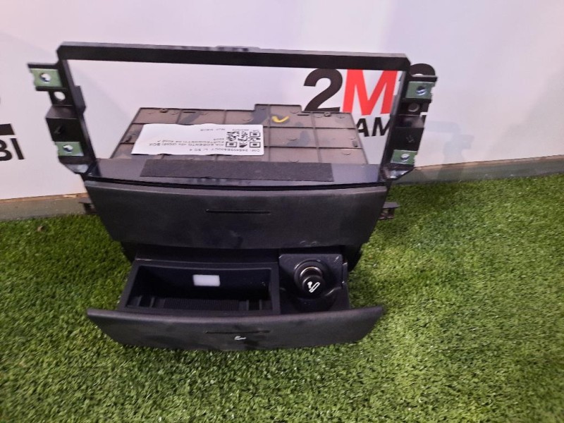 BOX Portaoggetti 84550-3E000-HP Kia Sorento II 2006