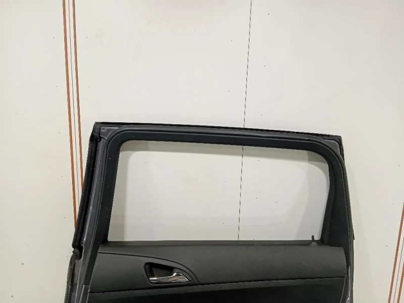 Porta POST DX 95242607 Chevrolet Orlando 2011