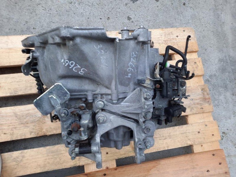 Cambio EE 5TH0617290 6 MARCE MANUALE D60103000 Mazda 6 III 2013