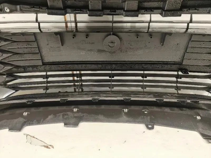 Paraurti ANT PARAURTI ANT Toyota Yaris IV 2017