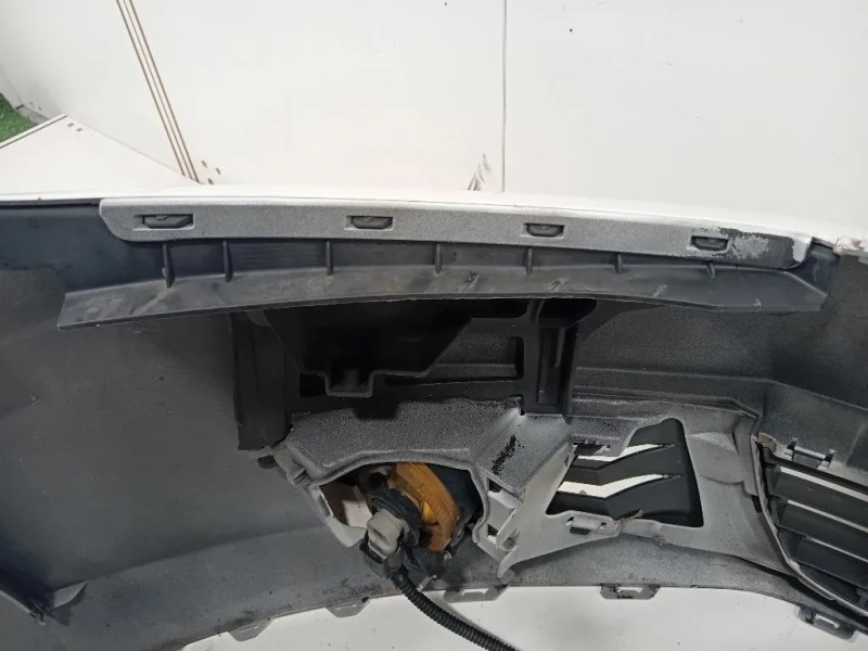 Paraurti ANT 5K0807221 Volkswagen GOLF VI 2009