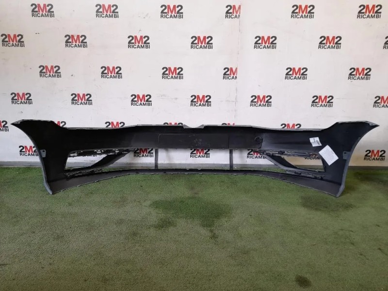 Paraurti ANT  Volkswagen GOLF VII 2013