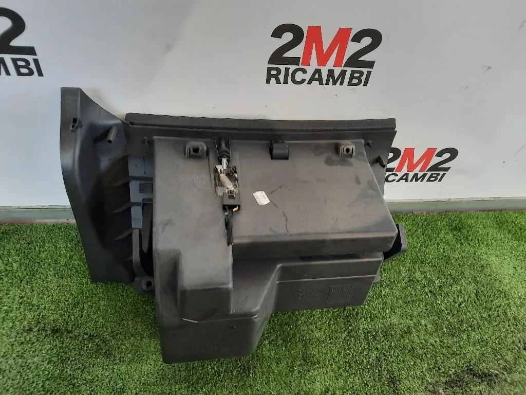 BOX Portaoggetti 13205263 Opel Corsa D 2007