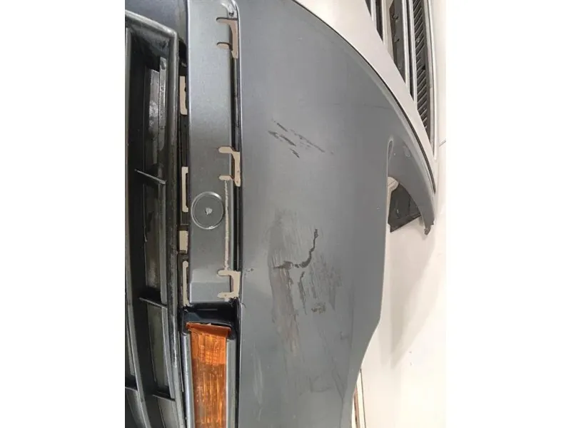 Paraurti ANT 3C0 807 221 Volkswagen Passat VI 2011