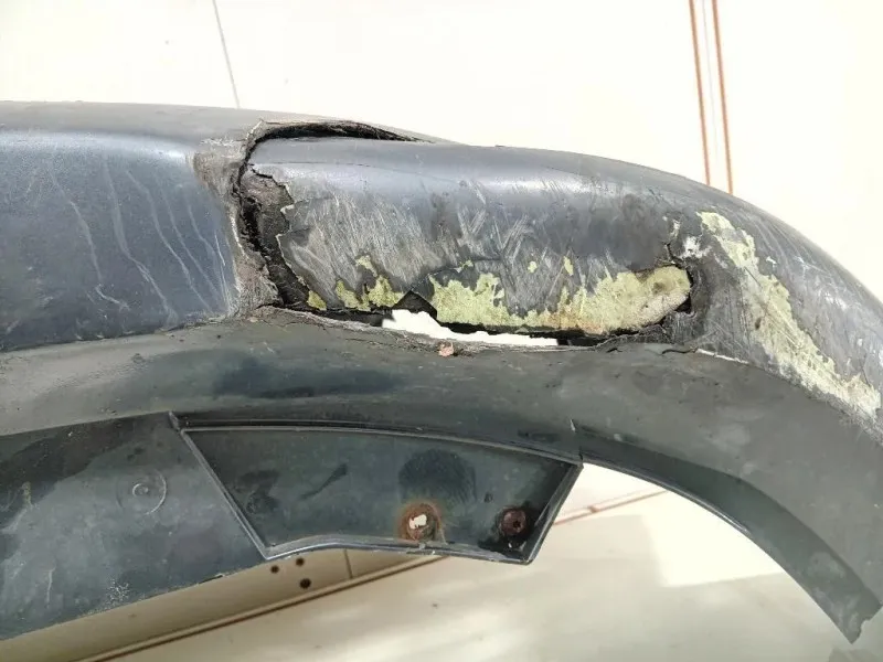 Paraurti ANT 3C0 807 221 Volkswagen Passat VI 2011