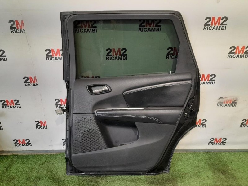 Porta POST DX NUDA K68067472AG Fiat Freemont 2011