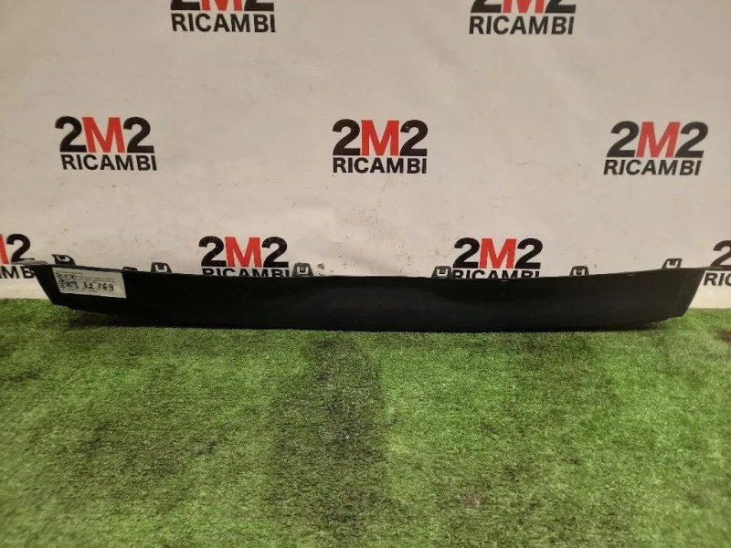 Paraurti Centrale POST 8200142809 IND Renault Scénic II 2003