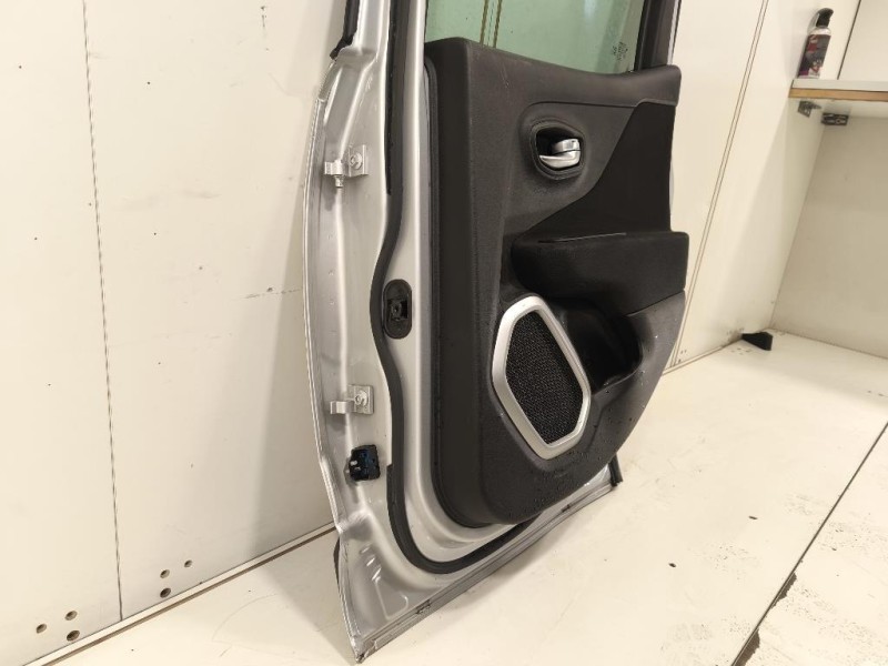 Porta POST DX Jeep Renegade 2015