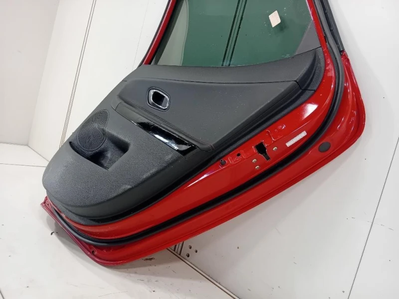 Porta POST DX 77004J7000 Kia CEED III 2018