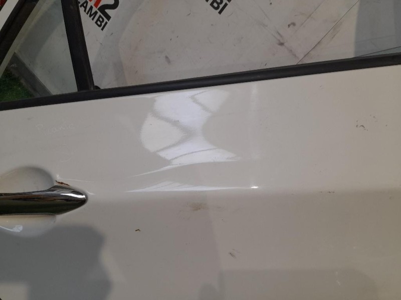 Porta POST DX 770041Y020 Kia Picanto III 2011