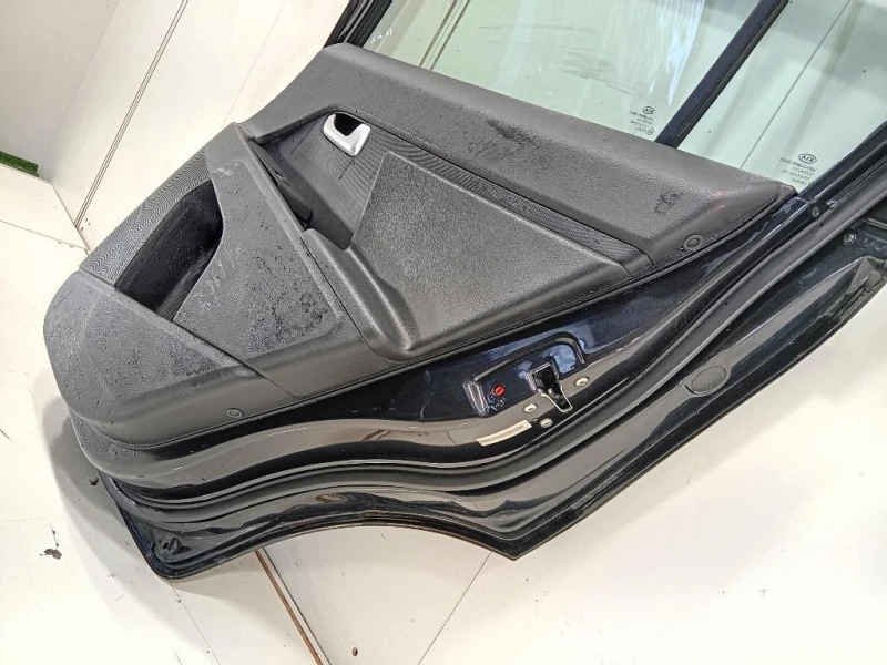 Porta POST DX 770043W010 Kia Sportage III 2010