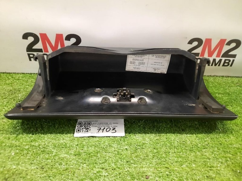 BOX Portaoggetti Completo K0WC86XDVAA Jeep Cherokee III 2002