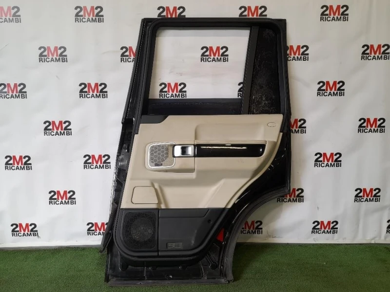 Porta POST DX LR034202 Land Rover Range Rover III 2002