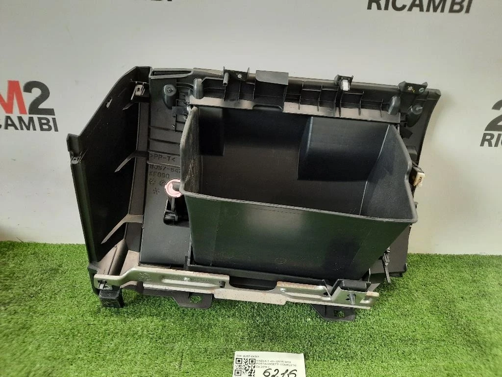 BOX Portaoggetti Completo BJS7-64261 Mazda 3 III 2016