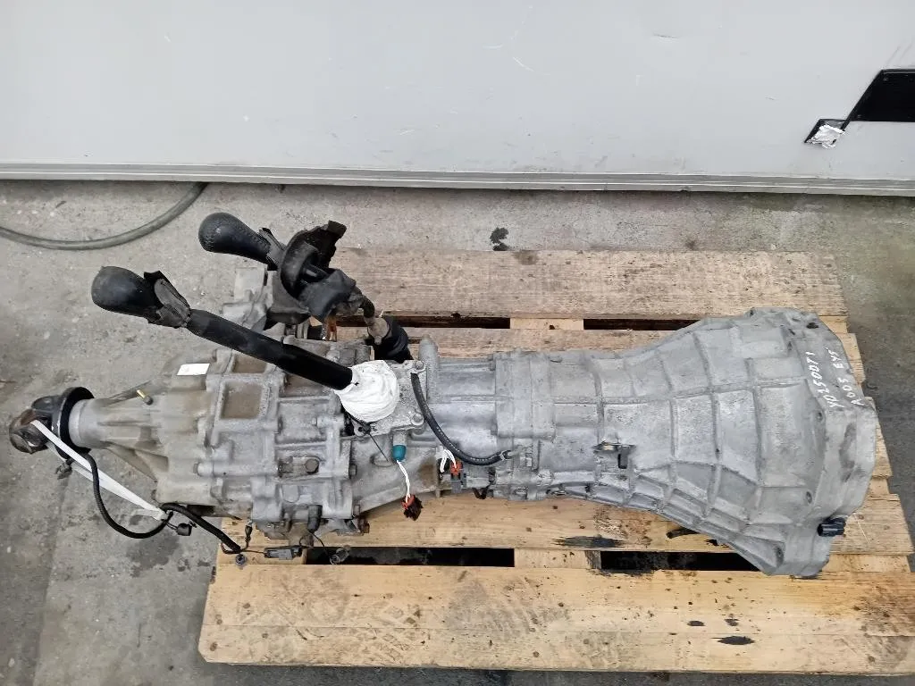 Cambio 310205X32E YD25 Nissan Navara 2010