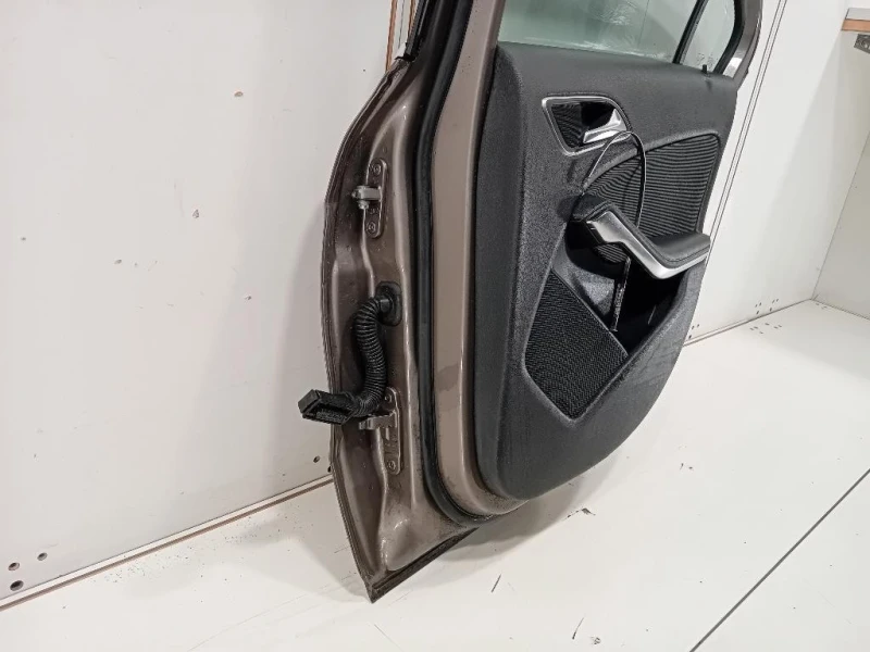 Porta POST DX A1767300205 Mercedes Classe A W176 2013