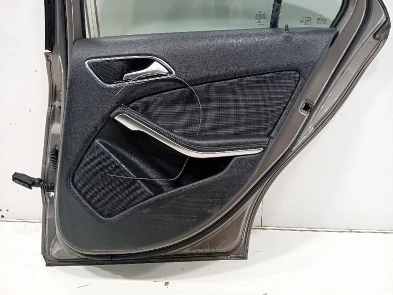 Porta POST DX A1767300205 Mercedes Classe A W176 2013