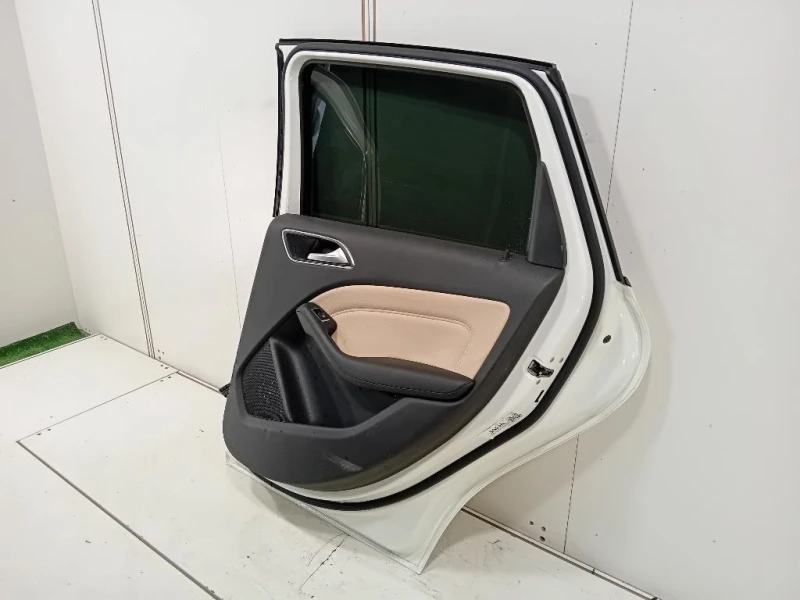 Porta POST DX PORTA POST DX Mercedes Classe B W246 2014