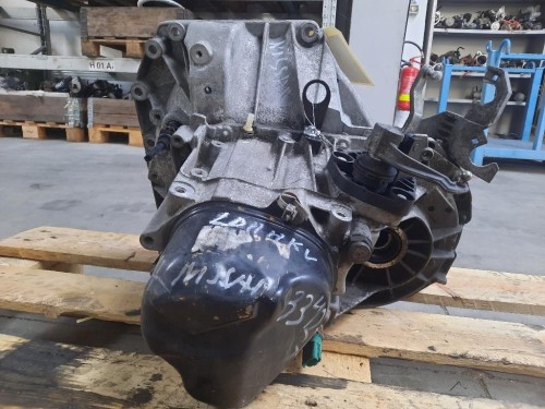 Cambio JR5132 3201000Q9L Nissan Qashqai+2 2010